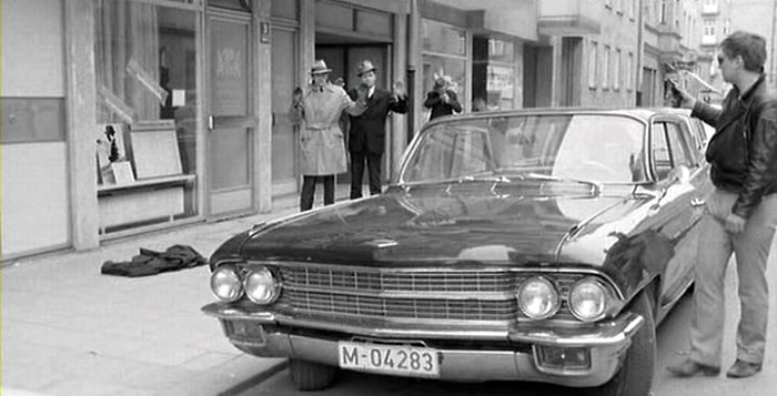 love-cold-than-death-fassbinder-5