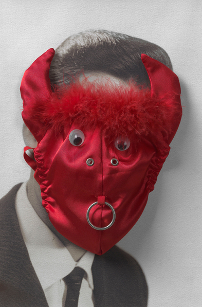 Estás enamorado, alquilado hasta agosto, 2010 Técnica mixta, collage, fotografía, 45 x 22 cm