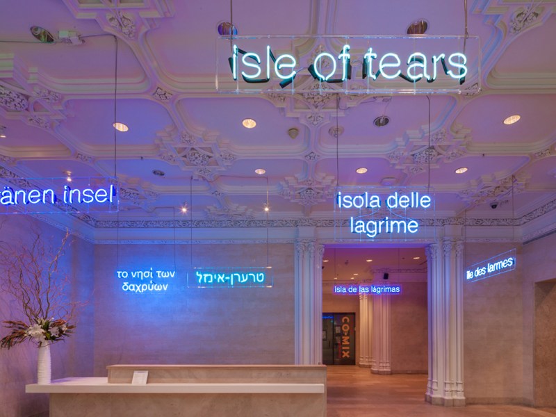 LA ISLA DE LAS LÁGRIMAS. Claire&nbsp;Fontaine