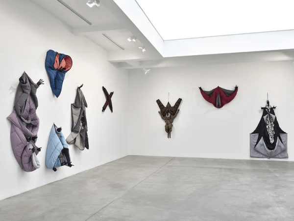 SLEEPING SONGS. Annette&nbsp;Messager